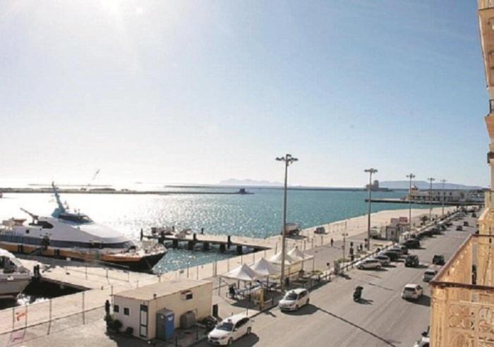 Casa Vacanze Cala Minnola Trapani Ngoại thất bức ảnh