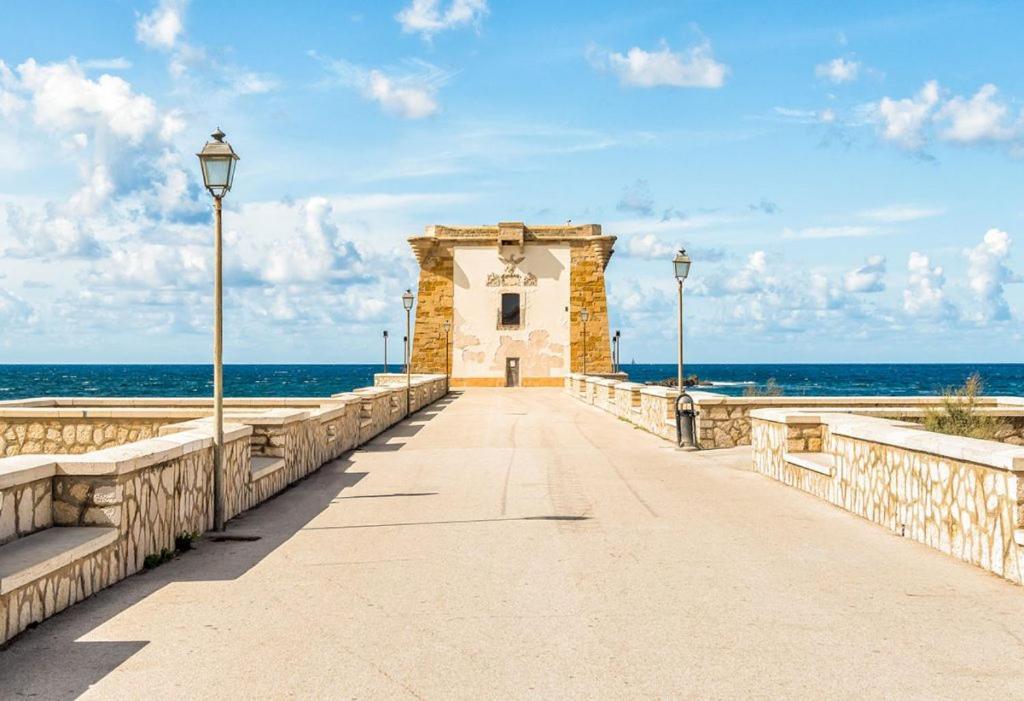 Casa Vacanze Cala Minnola Trapani Ngoại thất bức ảnh