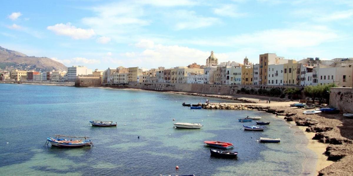 Casa Vacanze Cala Minnola Trapani Ngoại thất bức ảnh
